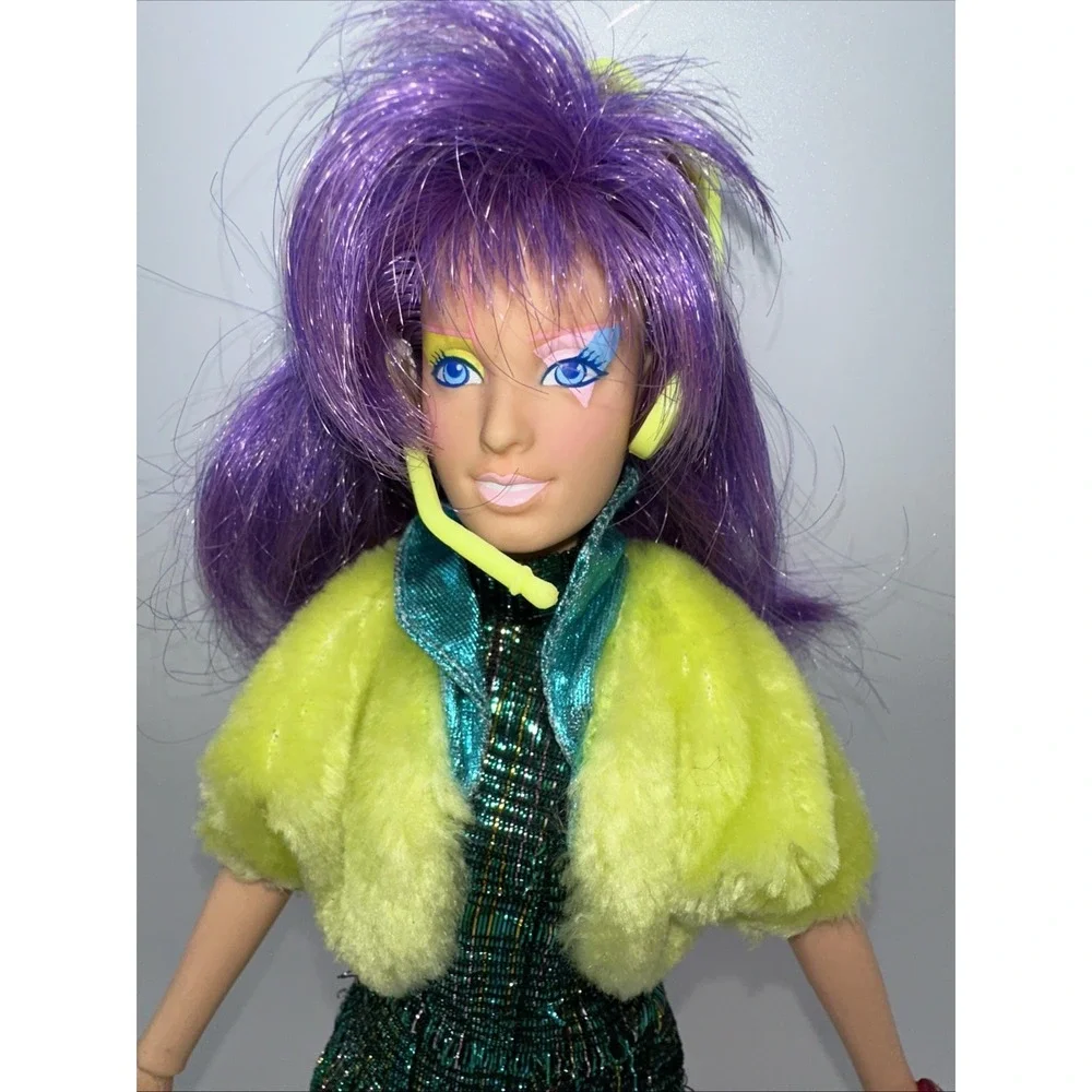 Vintage 1986 Jem And The Holograms Misfits Clash Doll Hasbro Outfit Accessories